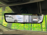 【デジタルインナーミラー】後席の大きな荷物や同乗者で後方が確認しづらい時でも安心!カメラが撮影した車両後方の映像をルームミラー内に表示。クリアな視界で状況の確認が可能です!