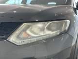 LEDヘッドライトは、点灯の瞬間から最大光量を発揮し、突然暗くなるトンネルなどでの安定感を高めます。
