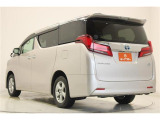 低価格で良質なお車を全社総台3,000在庫からお選びいただけます。営業時間 10:00〜19:00