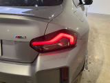リアランプ 立体的な造形としてBMWらしい個性的なリアビューを明確化しました。
