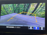 【バックカメラ】駐車時に後方がリアルタイム映像で確認できます。大型商業施設や立体駐車場での駐車時や、夜間のバック時に大活躍!運転スキルに関わらず、今や必須となった装備のひとつです!