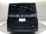 「バックフォルム」です。トランク・ラゲッジスペースには、多くの荷物を入れることが可能です。