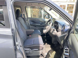 「シート高調整&チルトステアリング」で小柄な方も運転しやすいポジションに調整できます。