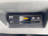 【ETC】高速道路の料金所をストレスなく通過!話題のスポットやサービスエリアに多い「スマートIC」利用時は必須のアイテムです。当店でセットアップを実施、ご納車当日からすぐにご利用いただけます!