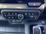 運転席にシートヒーターがついてます。寒い冬には嬉しい機能です!