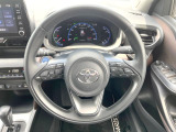 【ステアリングスイッチ】運転中、前方から目線をそらすことなく、オーディオ等の操作が可能な便利機能!安心&快適なドライブを演出してくれます♪