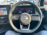 ハンドルは軽やかに回り、気持ちよく運転が出来ます。