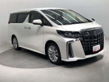 中古車選びの不安を安心に。【車両検査証明書】クルマの状態を徹底検査。トヨタ認定車両検査員の目で厳しくチェック。わずかなキズも車両検査証明書に記載してあります。