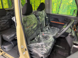 運転席シート廻りは使用感も少なく、良好な状態となっています。丁寧に使われていたことがよくわかりますね。