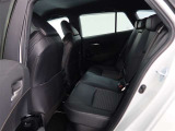 ゆとりある広々とした車内空間は、ドライブを始め買い物やレジャーなど、幅広く活躍します。一人でもみんなとでもお出かけを楽しみましょう!