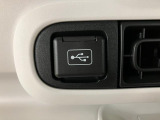 USBアダプターも付いていますよ♪