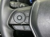 ステアリングスイッチ装備!運転しながら手元でオーディオの操作などができます。