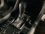 全てのトランスミッションのメリットを兼ね備えた理想的なAT、それがSKYACTIV-DRIVE(スカイアクティブドライブ)です。「滑らかな変速」「ダイレクト感あふれるシフトフィール」そして「低燃費」です!