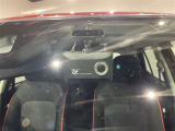 安心・安全なカーライフに必須のドライブレコーダーを装備!あおり運転や事故に遭遇した際の状況も映像で記録します。