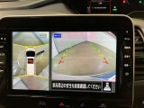 バックカメラが付いているので後方確認が非常にしやすいです。今や運転初心者も熟練者も必須装備!ついていて損はないですね♪