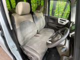 運転席シート廻りは使用感も少なく、良好な状態となっています。丁寧に使われていたことがよくわかりますね。
