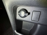 シガーソケット用の充電器が使用可能です!