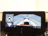 パノラミックビューモニターで車庫入れも安心です。