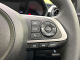 【レーダークルーズコントロール】高速道路での長距離走行が楽に!!自動で速度を保つクルーズコントロールが、衝突軽減システムと連携し、前方の車両を感知して車間を保つように速度調節してくれます!!