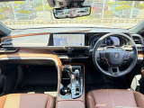 クラウンエステート  Z 4WD 本革シート