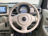 【純正革巻きステアリング】上質な革を使用することで、手にしっかり馴染みとても運転しやすいハンドルです♪