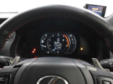 運転席廻りです。