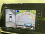 【全周囲カメラ】専用のカメラにより、上から見下ろしたような視点で360度クルマの周囲を確認することができます☆死角部分も確認しやすく、狭い場所での切り返しや駐車もスムーズに行えます。