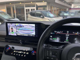 上空から見下ろしたような表示で車両感覚のつかみやすい『アラウンドビューモニター』に移動物検知警報(MOD)があり更に安心です。