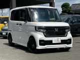 この度は数多くの中古車販売店の中より、弊社の物件の閲覧をしていただき有難うございます。ご不明な点が御座いましたらお気軽にお問合せ下さい。心よりお待ち致して居ります。