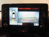 バック時の運転をサポートするバックガイドモニター&パノラミックビューモニター