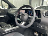 メルセデス・ベンツ車は、妥協を許さない常に高水準の技術と品質をもって製造されており、いつもでも変わらぬ価値を提供いたしております。