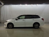 色は人気のホワイトパールクリスタルシャインです。
