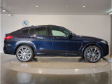 BMWでは重量配分にもこだわりがあり、FRモデルでは50:50とFFモデルでも60:40と前後の重量バランスにこだわり、軽快なハンドリングを実現しております。