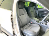 ドライバーによって運転しやすいポジションは異なり、あの車はどうなのか不安なこともありますよね。気になるお車は店頭で乗り込んでご確認いただけます♪