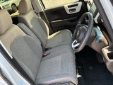 シートヒーター装備のフロントシートで長時間でも快適ドライブ!
