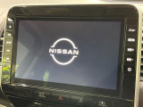 【大画面ナビ】人気の大型10インチナビを装備。存在感のある大画面はインパクト大!ナビ利用時のマップ表示は見やすく、テレビやDVDは臨場感がアップ!いつものドライブがグッと楽しくなります♪