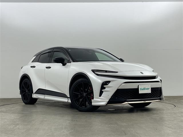 クラウンスポーツ 2.5 RS E-Four 4WD 本革シート
