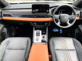 アウトランダー PHEV 2.4 P 4WD 