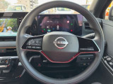 ハンドルは軽やかに回り、気持ちよく運転が出来ます。