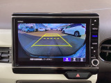 後方確認はバックカメラにお任せ♪後退時に便利で、駐車が楽になります♪