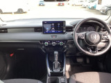 走行中、ハンドルから手を離すことなく操作できるので安心して運転できます。