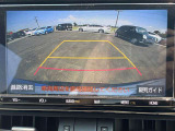 【バックカメラ】駐車時に後方確認もできますので、大きなお車が不安なお客様でも安心してお乗り頂けます。