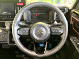 【純正革巻きステアリング】上質な革を使用することで、手にしっかり馴染みとても運転しやすいハンドルです♪