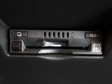ETC車載器付きです。高速道路の料金所もスムーズに通過できます。