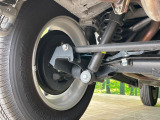 お車を安心してお乗りいただく為には、足回りの定期点検が欠かせません。サービスサポート(有償保証)では無料点検もご提供しており、安心のカーライフをお過ごしいただけるサポート体制が整っています。