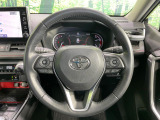 【純正革巻きステアリング】上質な革を使用することで、手にしっかり馴染みとても運転しやすいハンドルです♪