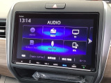 ナビ機能だけでなく、ミュージックサーバー、Bluetooth、フルセグテレビ、DVDとCD再生など、オーディオ機能がついています。