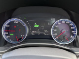 【スピードメーター】メーターがシンプルで見やすく運転しやすいですね!