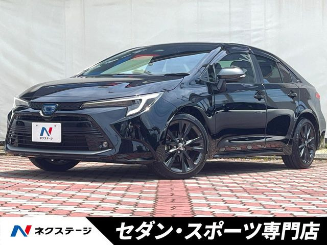 カローラ1.8 ハイブリッド W×B