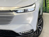 【シーケンシャルターンランプ付きLEDヘッドライト】人気の『流れるウィンカー』付きのLEDヘッドライトを装備♪高級感はもちろん、点灯時は存在感たっぷりで他車からも認識されやすく安心です。
